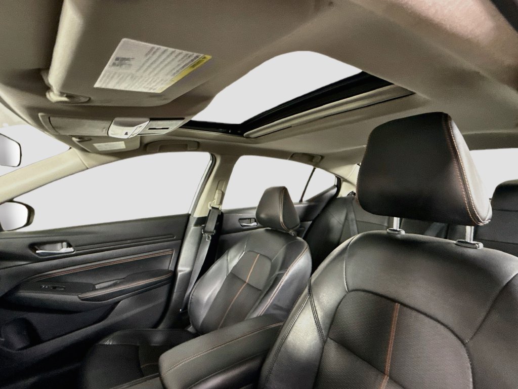 Used 2019 Nissan Altima 2.5 SR w/ SR Premium Package FWD image 10