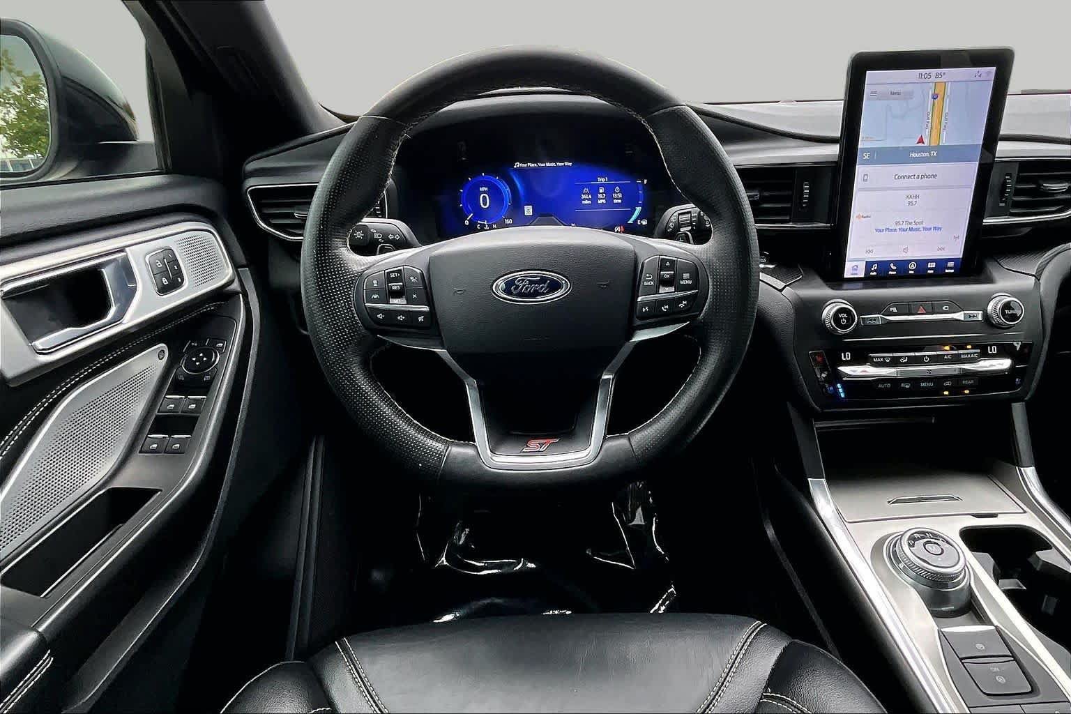 Used 2020 Ford Explorer ST w/ ST Street Pack AWD/4WD image 6