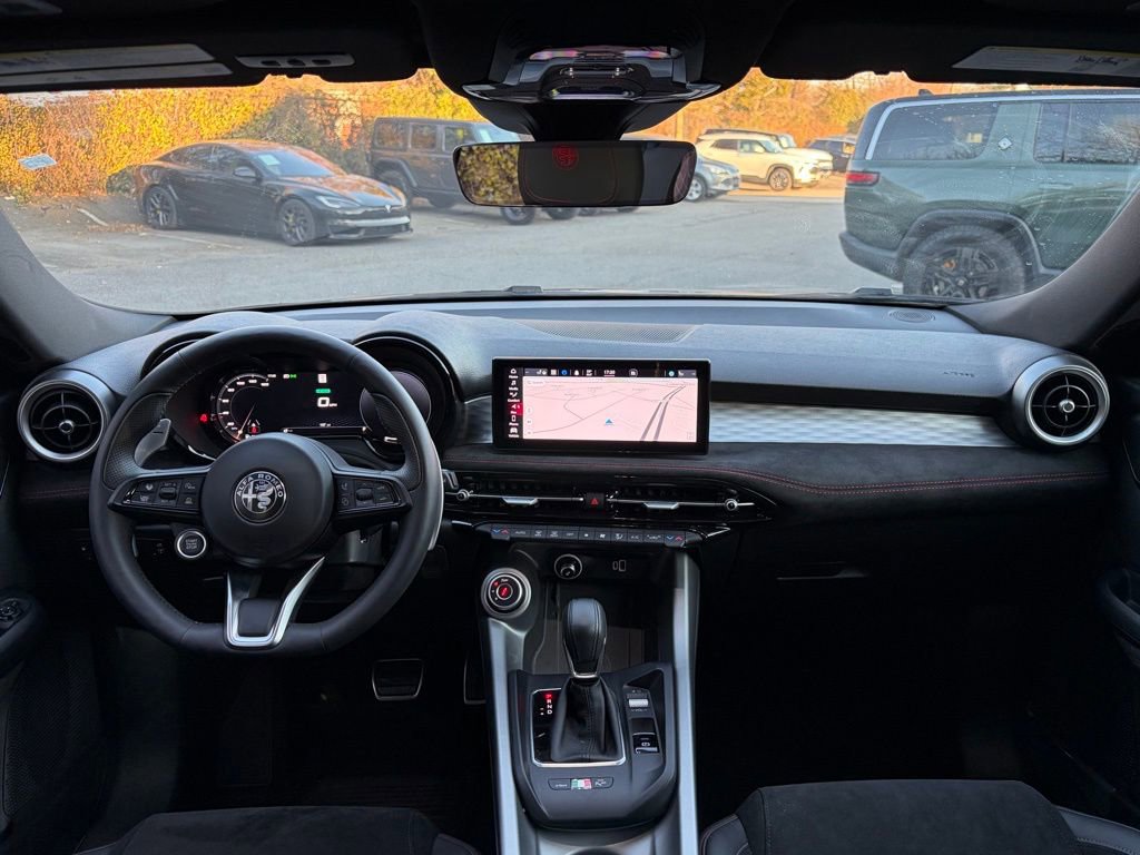 Used 2024 Alfa Romeo Tonale Veloce w/ Active Assist Package image 4