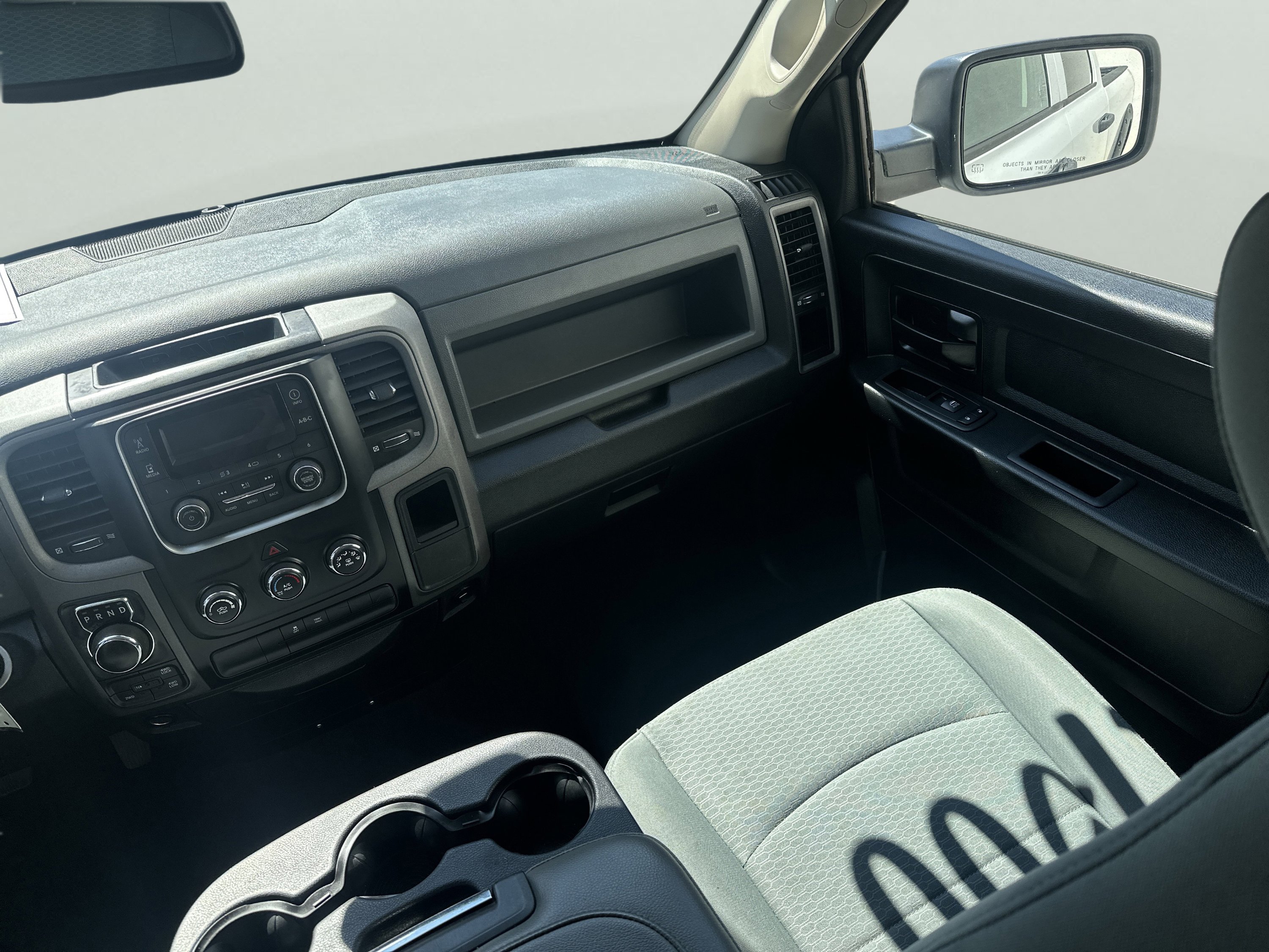 Used 2018 RAM 1500 Express image 12