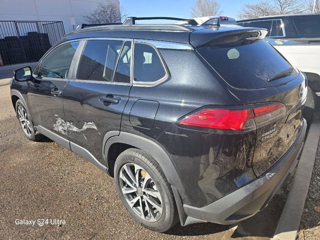 Used 2022 Toyota Corolla Cross XLE w/ Convenience Package image 8