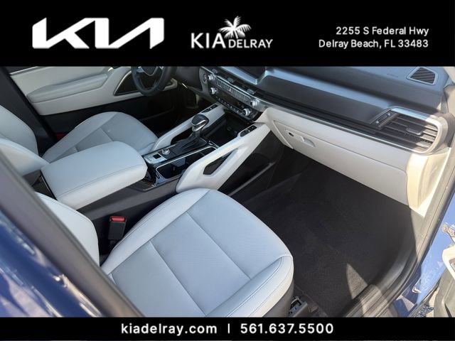 Used 2024 Kia Telluride S w/ S Sunroof Package image 9