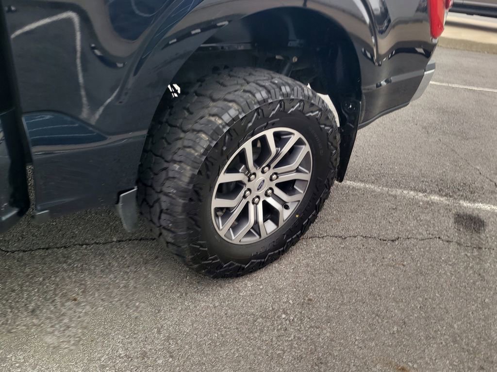 Certified 2022 Ford F150 Lariat w/ Max Trailer Tow Package image 7