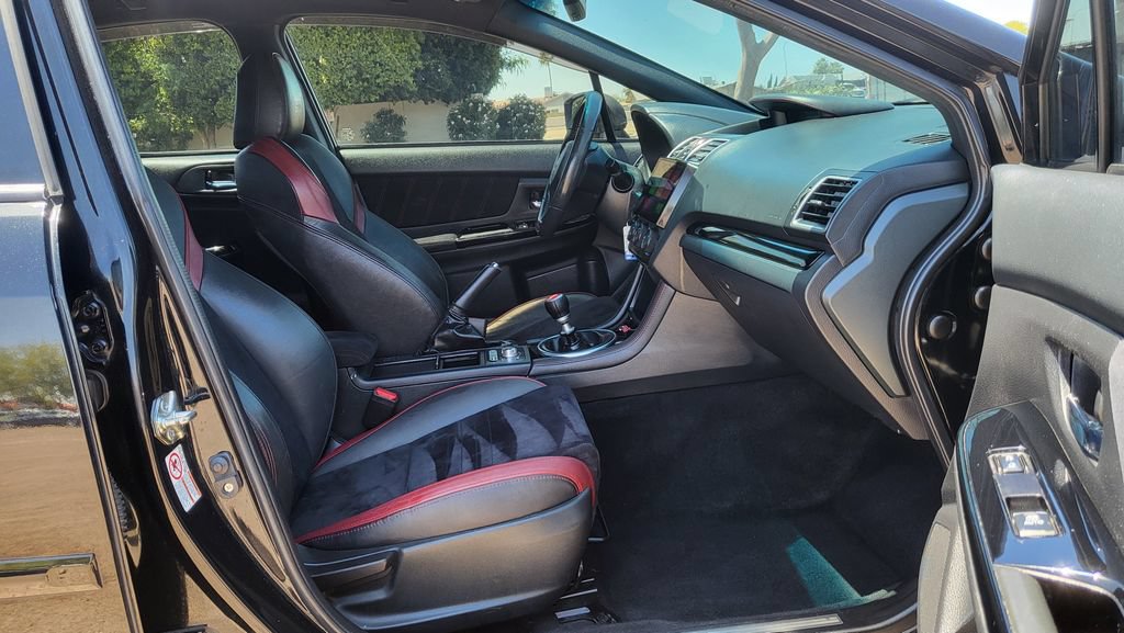 Used 2018 Subaru WRX STI AWD/4WD image 17