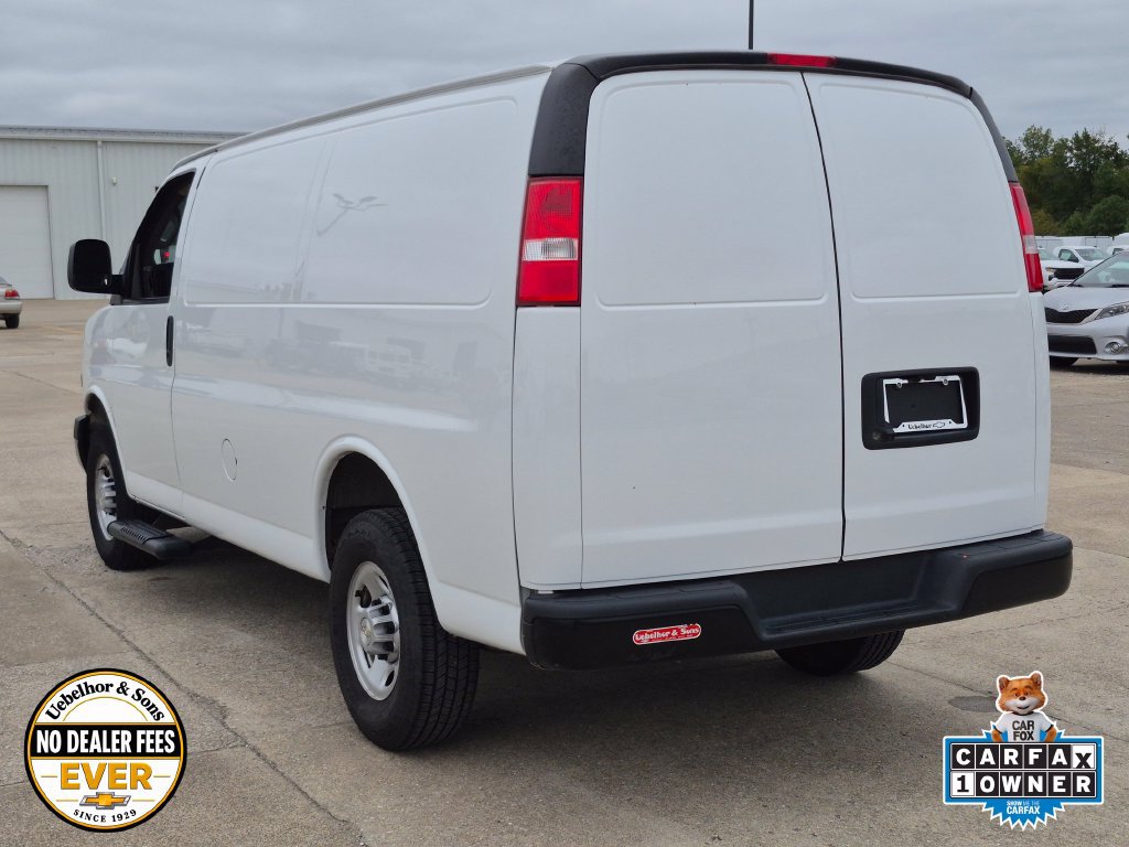 Used 2021 Chevrolet Express 2500 w/ Driver Convenience Package RWD image 5
