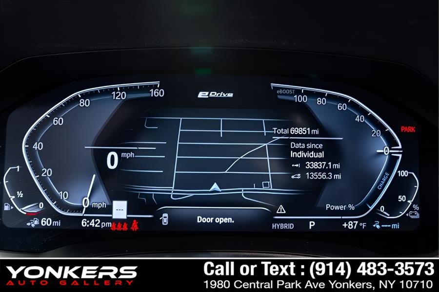 Used 2021 BMW 330e w/ Convenience Package RWD image 15