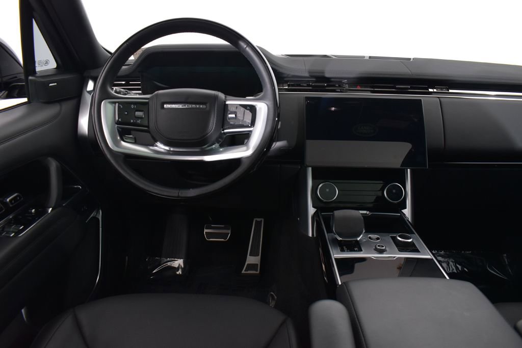 Used 2023 Land Rover Range Rover SE image 16