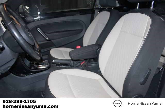 Used 2019 Volkswagen Beetle 2.0T image 5