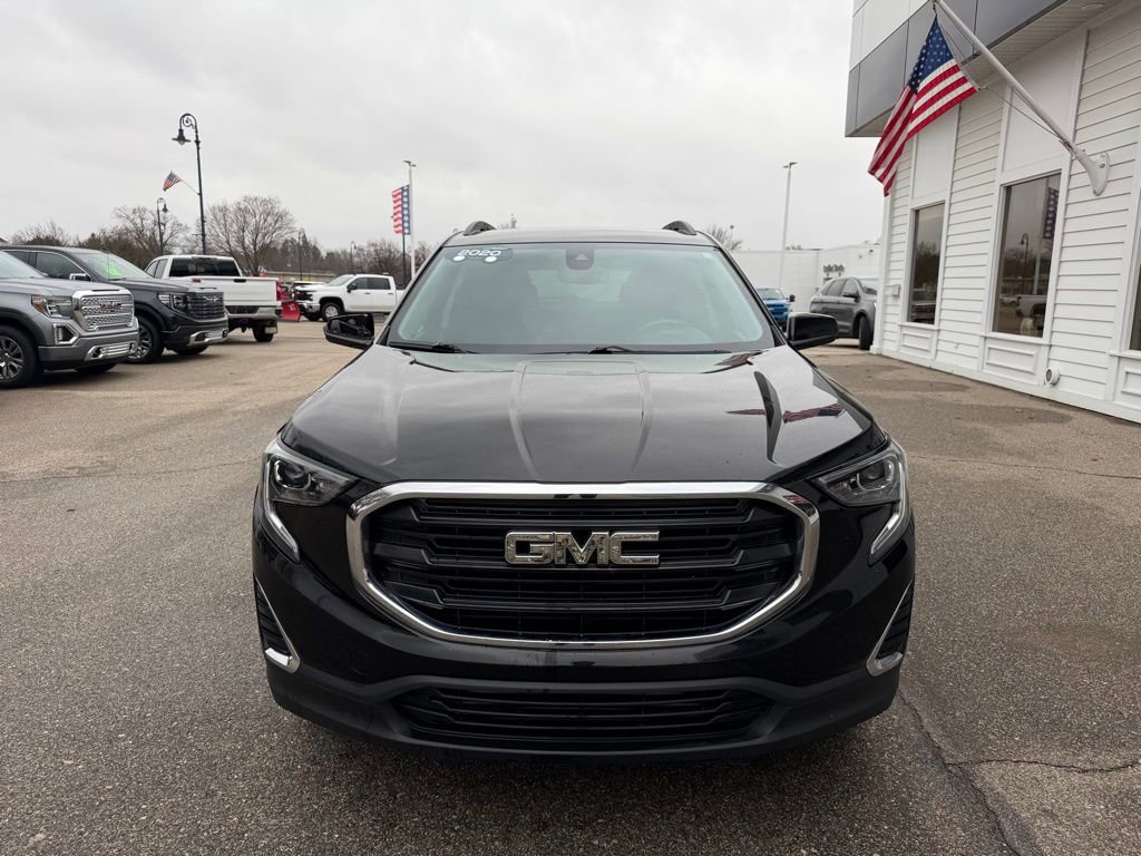 Certified 2020 GMC Terrain SLE w/ Driver Convenience Package image 2
