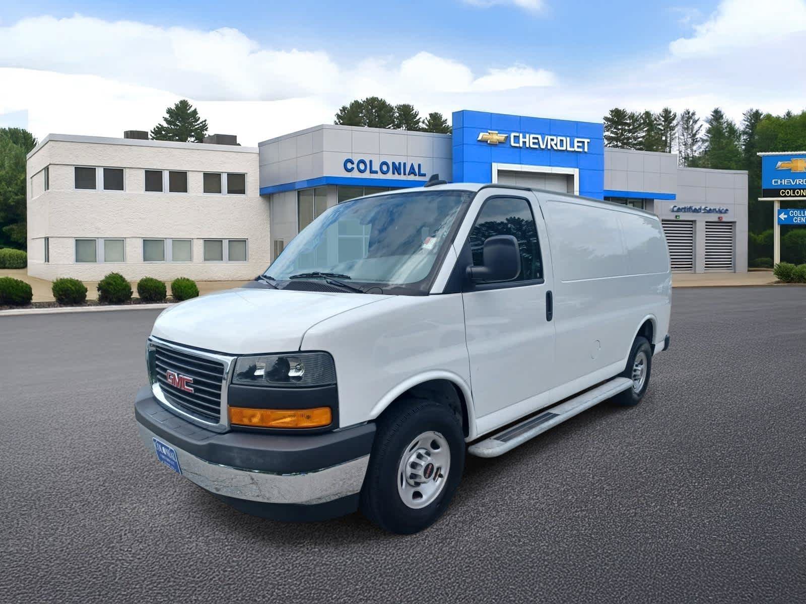 Used 2024 GMC Savana 2500 w/ Driver Convenience Package RWD image 1