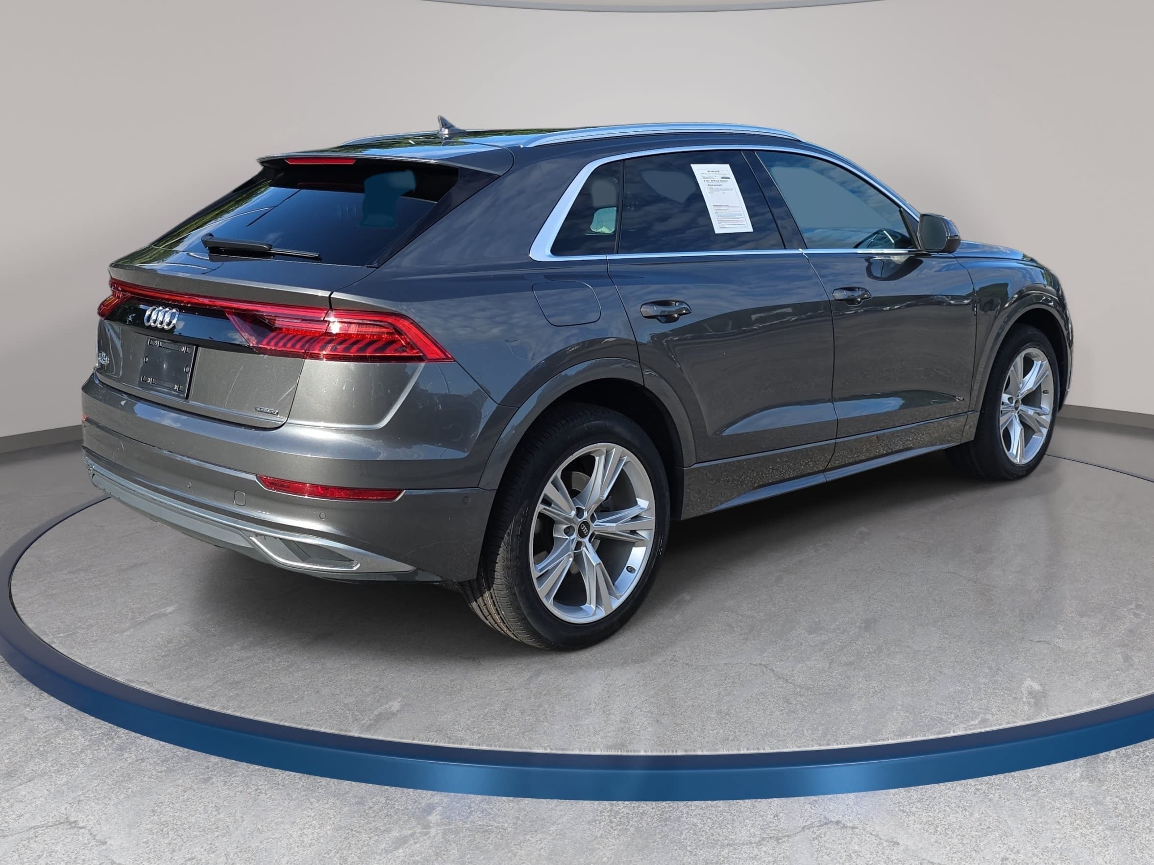 Used 2023 Audi Q8 Premium Plus w/ Premium Plus Package AWD/4WD image 5