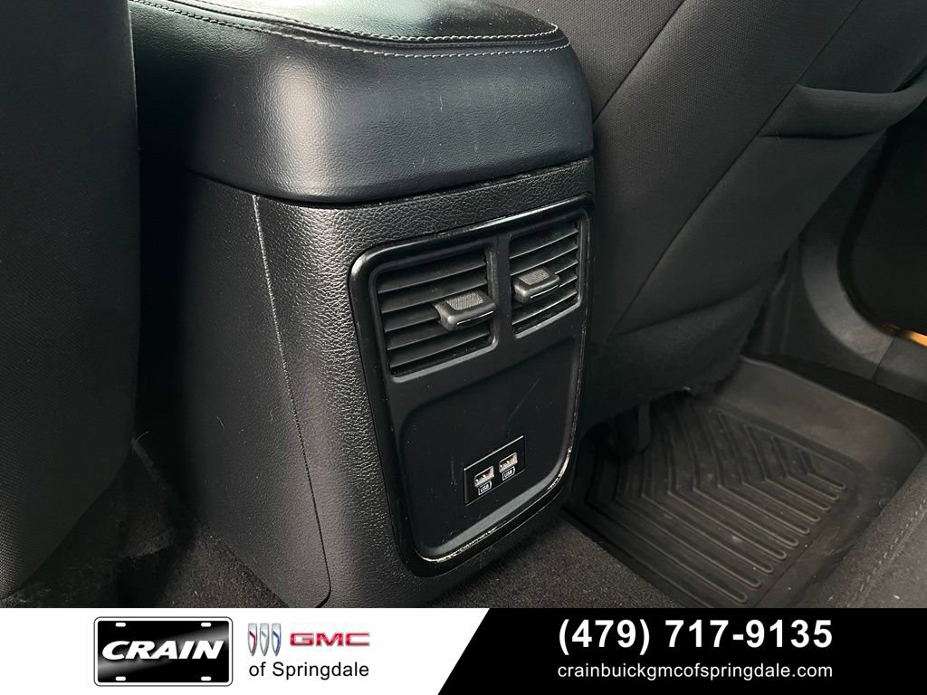 Used 2021 Dodge Charger SXT w/ Blacktop Package RWD image 23
