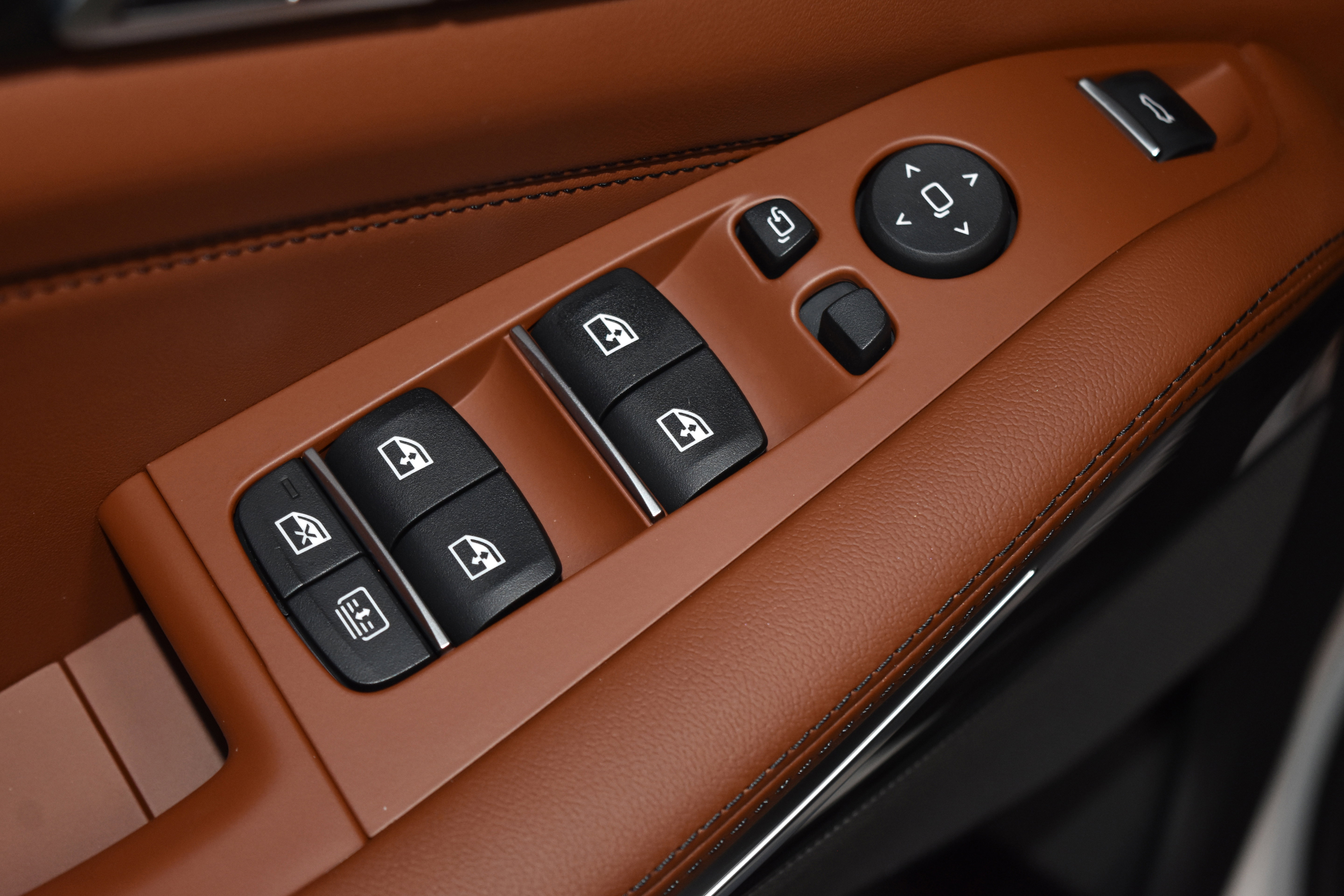 New 2026 BMW X7 M60i image 5