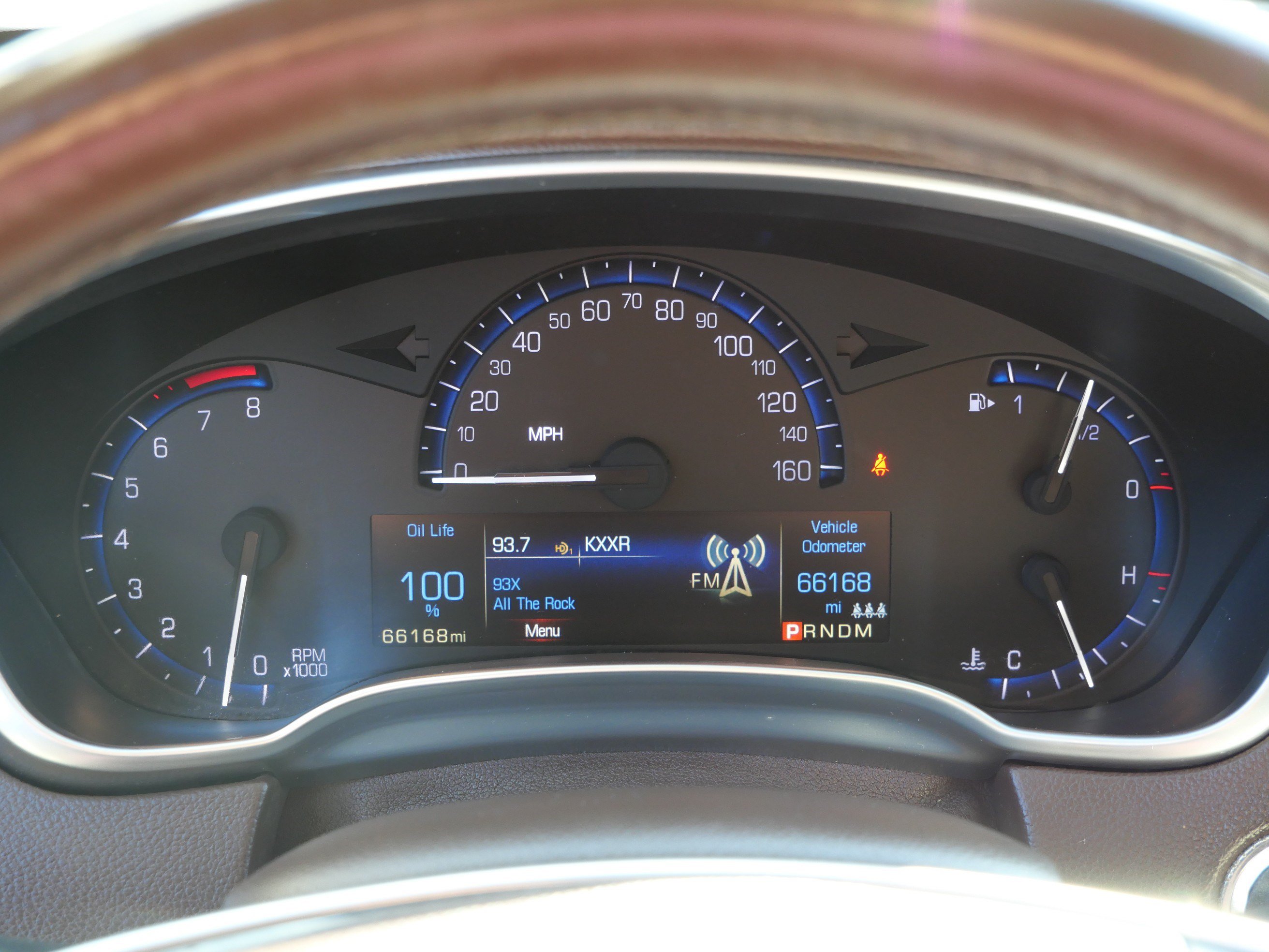 Used 2015 Cadillac SRX Luxury w/ Driver Awareness Package FWD image 21