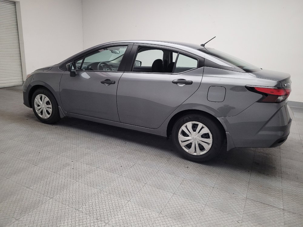 Used 2025 Nissan Versa S w/ Trunk Package image 3