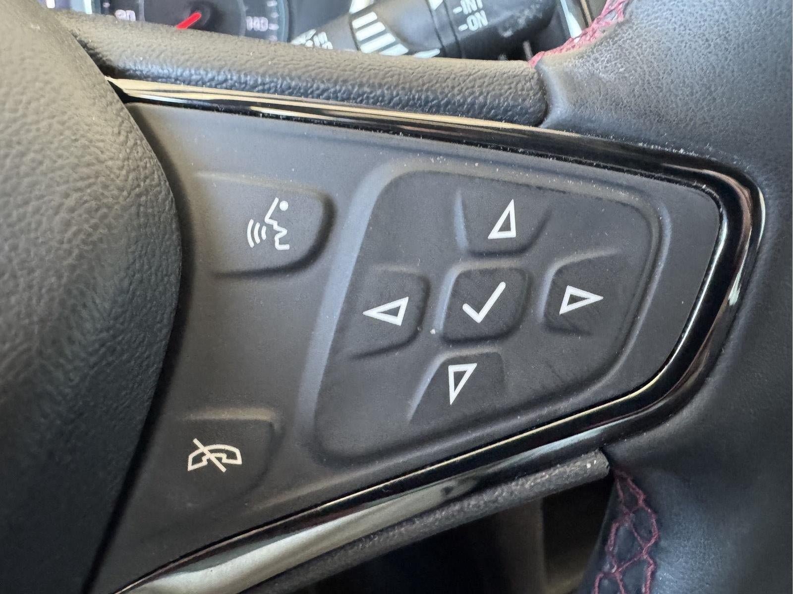 Used 2023 Chevrolet Equinox RS AWD/4WD image 13