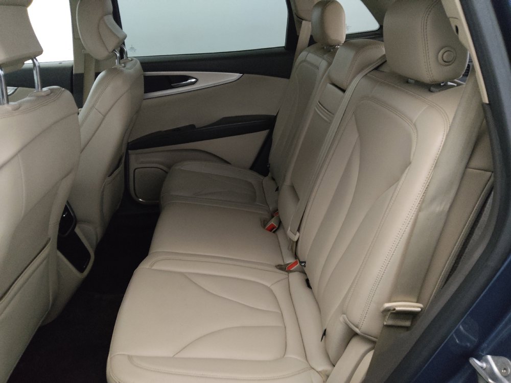 Used 2018 Lincoln MKX Premiere FWD image 18