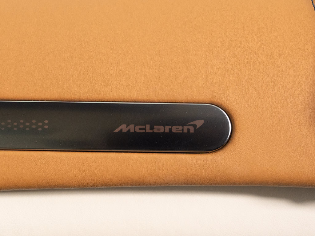 Used 2020 McLaren GT RWD image 30