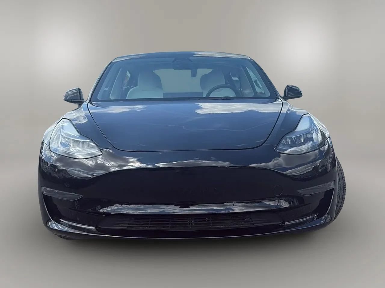 Used 2023 Tesla Model 3 Standard Range RWD image 2