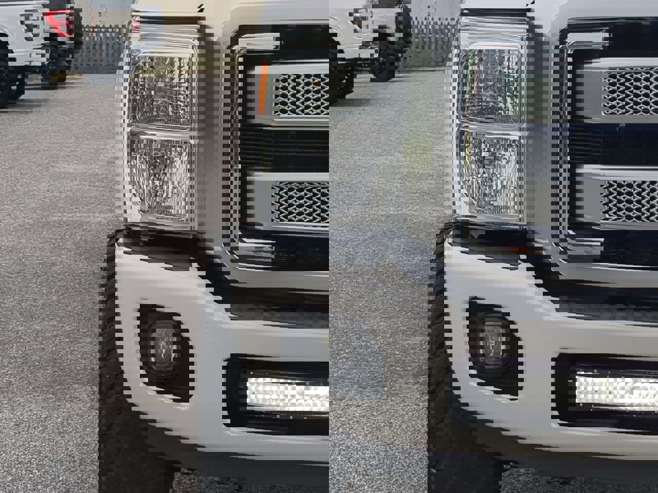 Used 2013 Ford F250 Platinum w/ FX4 Off Road Pkg image 8