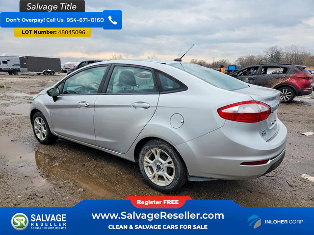 Used 2014 Ford Fiesta SE w/ Comfort Package image 3