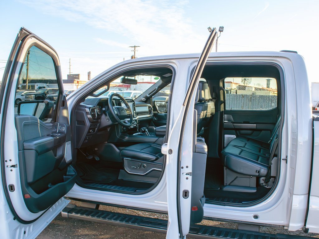 Used 2024 Ford F150 Lariat w/ Equipment Group 502A High image 8