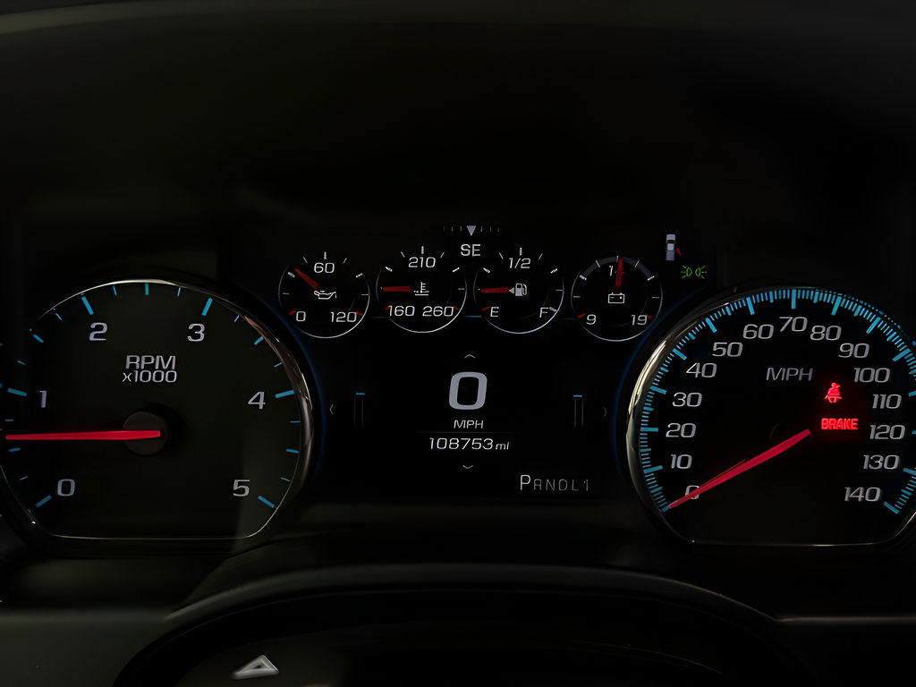 Used 2019 GMC Sierra 2500 Denali w/ Duramax Plus Package AWD/4WD image 17