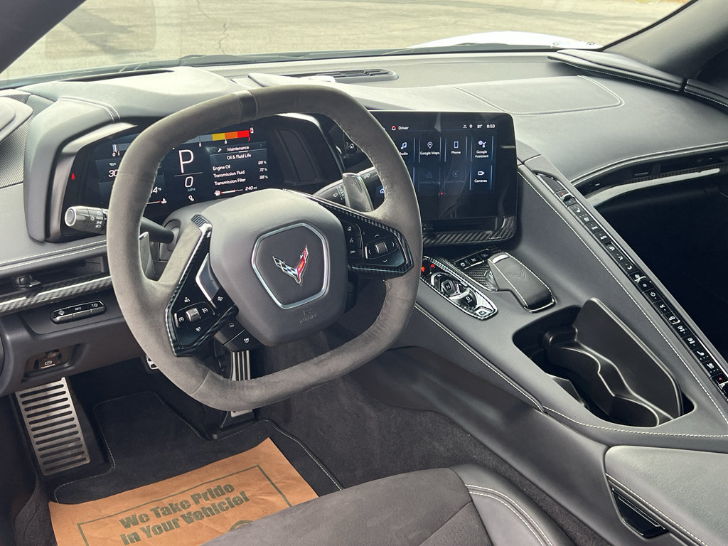 Used 2024 Chevrolet Corvette Stingray Preferred Cpe w/ 2LT RWD image 23