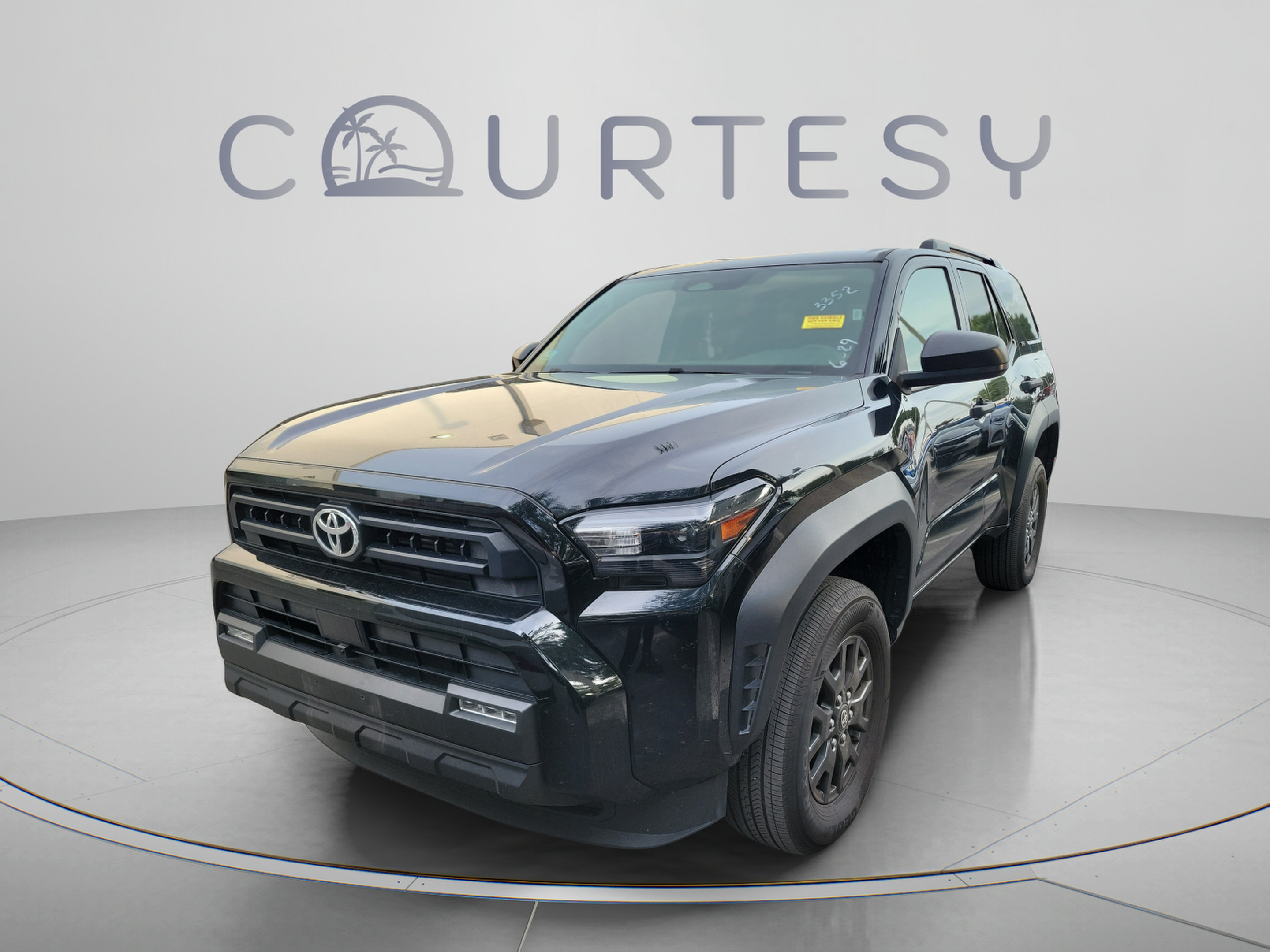 Used 2025 Toyota 4Runner SR5 AWD/4WD image 3