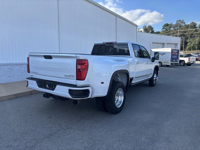 New 2026 Chevrolet Silverado 3500 High Country w/ High Country Premium Package image 16
