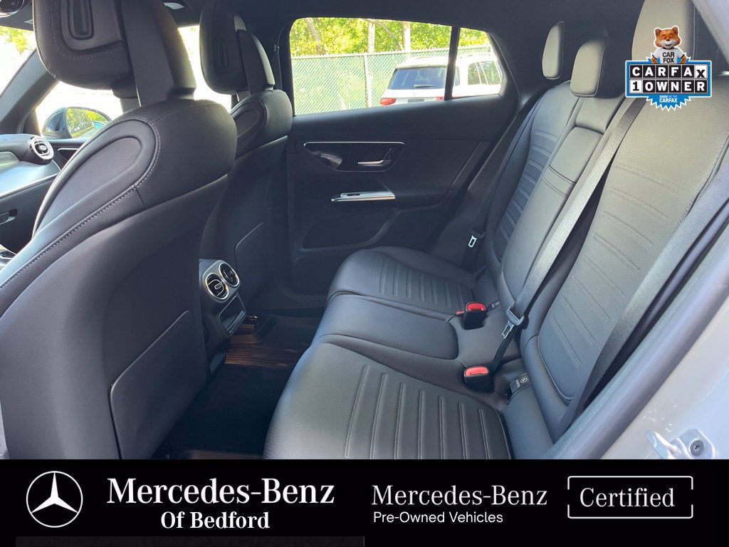 Used 2025 Mercedes-Benz GLC 300 4MATIC image 15