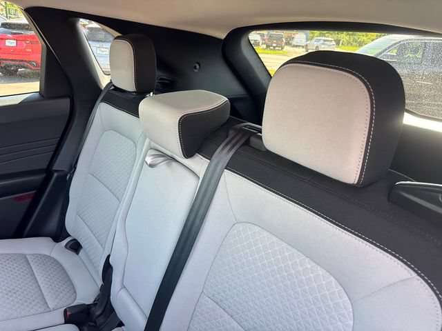 Used 2023 Ford Escape Active FWD image 8