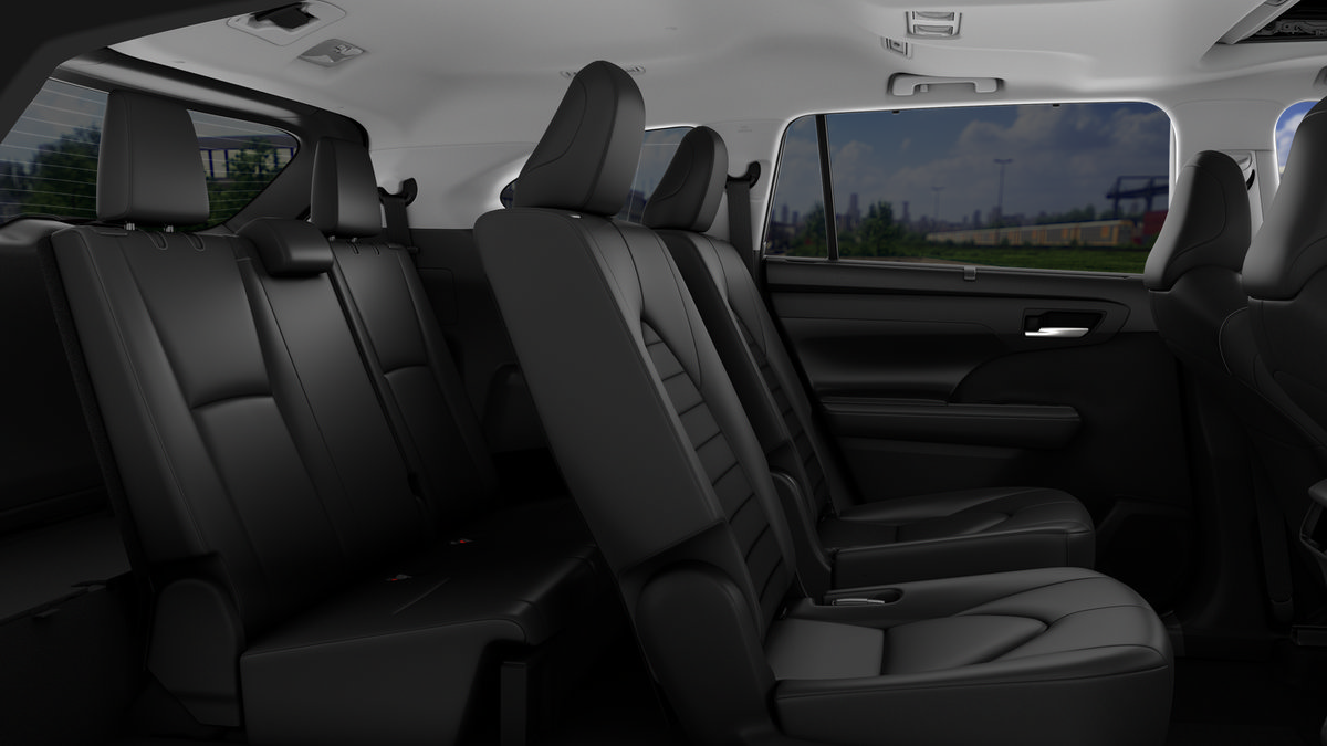New 2026 Toyota Highlander XLE AWD/4WD image 2