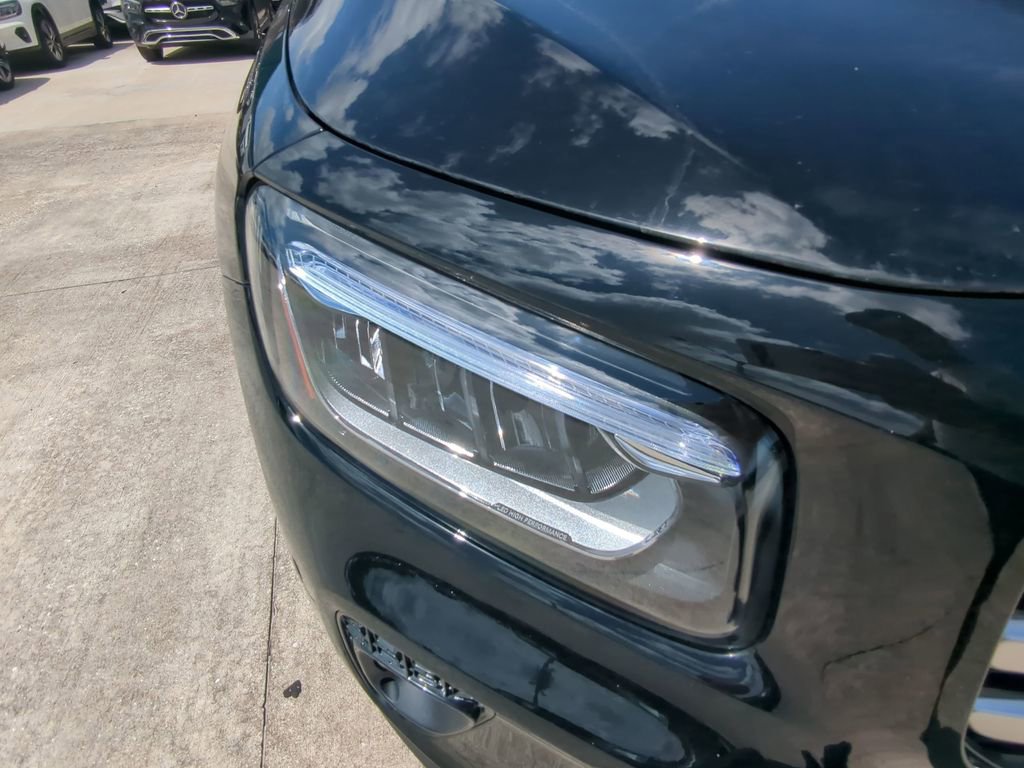 New 2025 Mercedes-Benz GLB 250 GLB 250 image 22