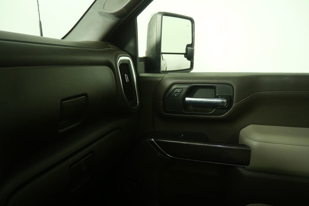 Used 2020 Chevrolet Silverado 2500 LTZ w/ LTZ Plus Package image 12