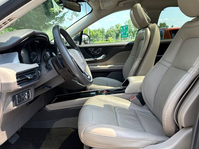 Used 2020 Lincoln Corsair AWD w/ Premium Package image 10