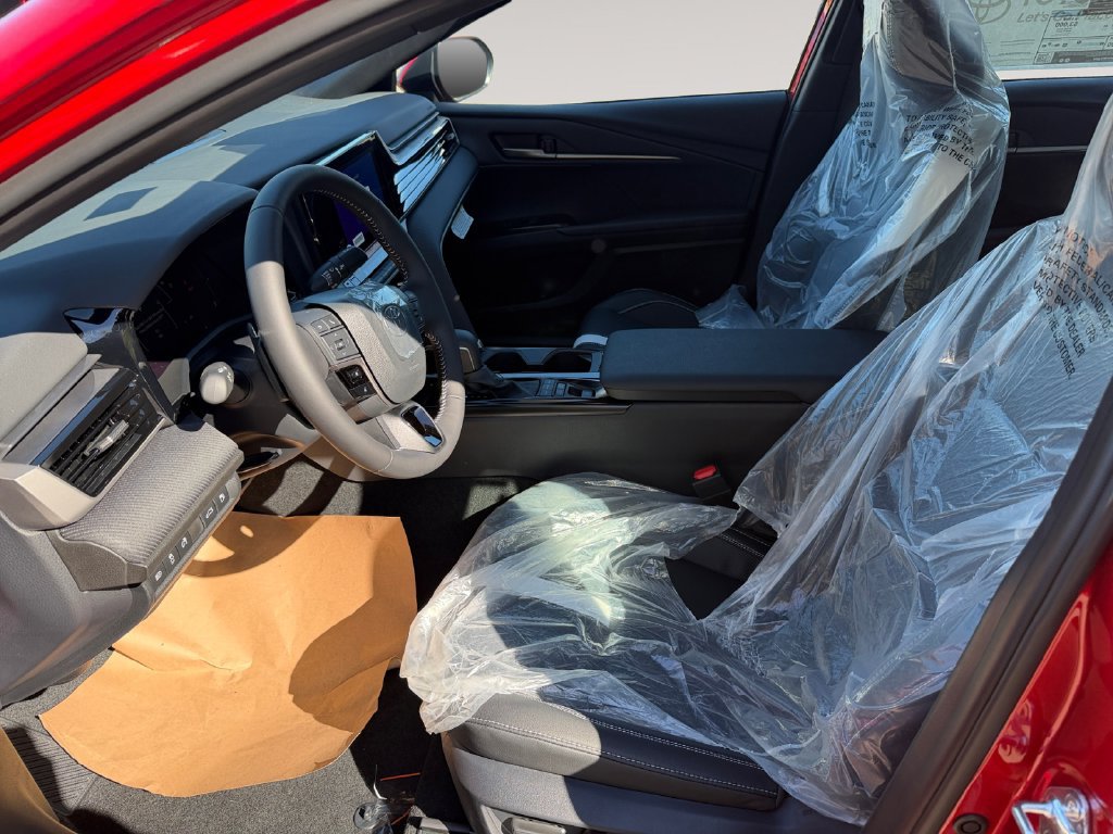 New 2026 Toyota Camry SE w/ Convenience Package FWD image 9