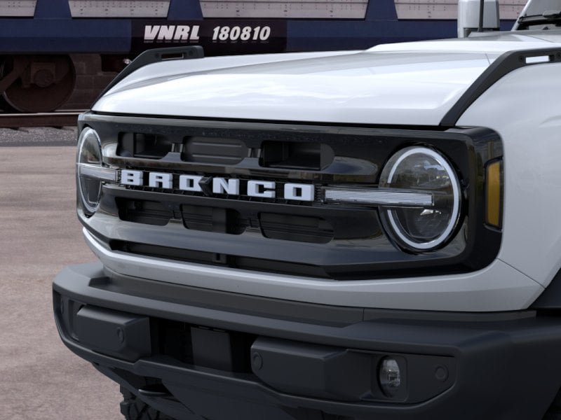 New 2026 Ford Bronco Outer Banks AWD/4WD image 19