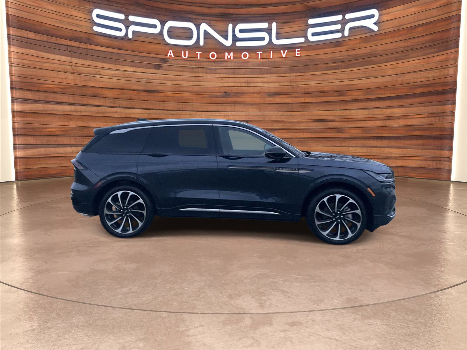 Used 2024 Lincoln Nautilus Black Label AWD/4WD image 8