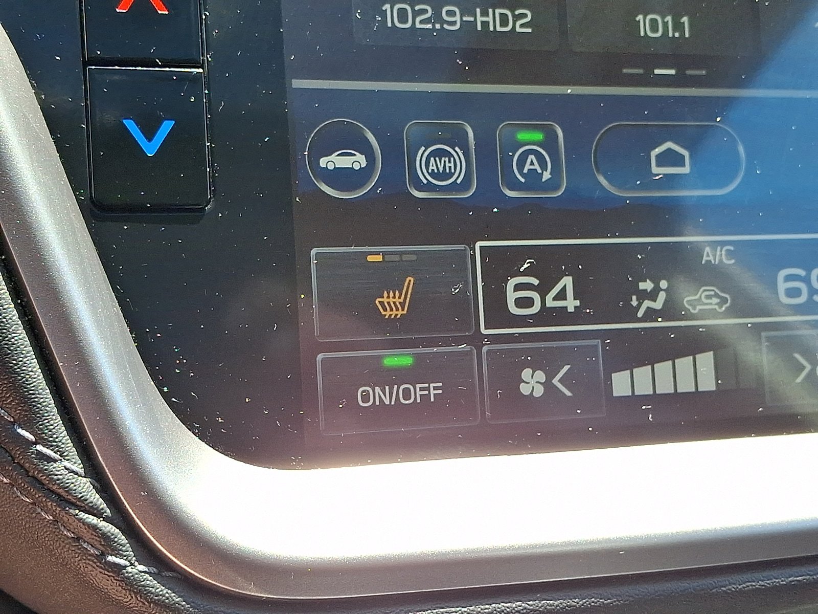 Certified 2025 Subaru Outback Premium AWD/4WD image 25