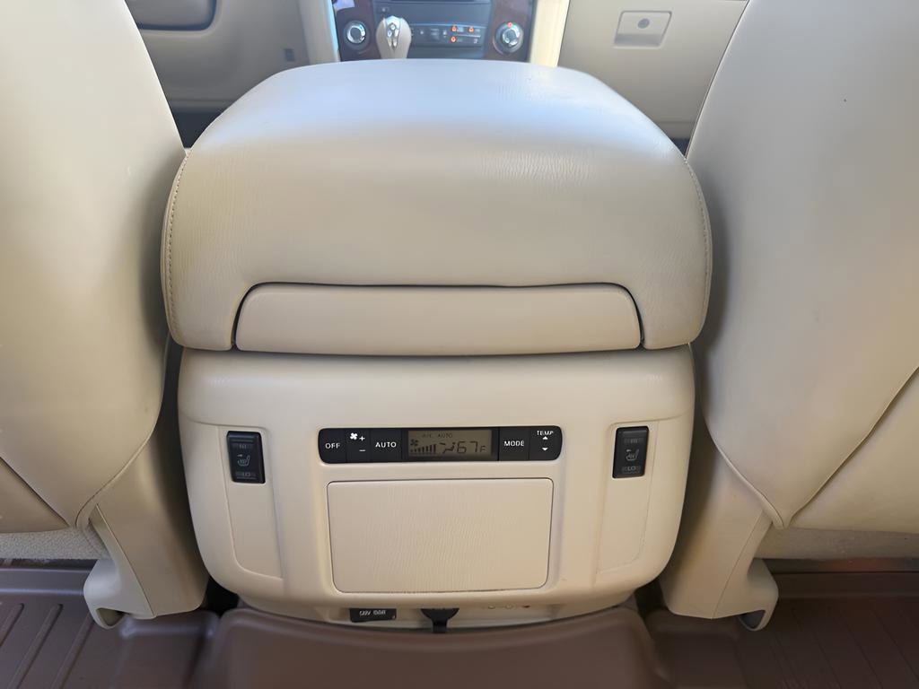 Used 2016 INFINITI QX80 4WD w/ Deluxe Technology Package image 35