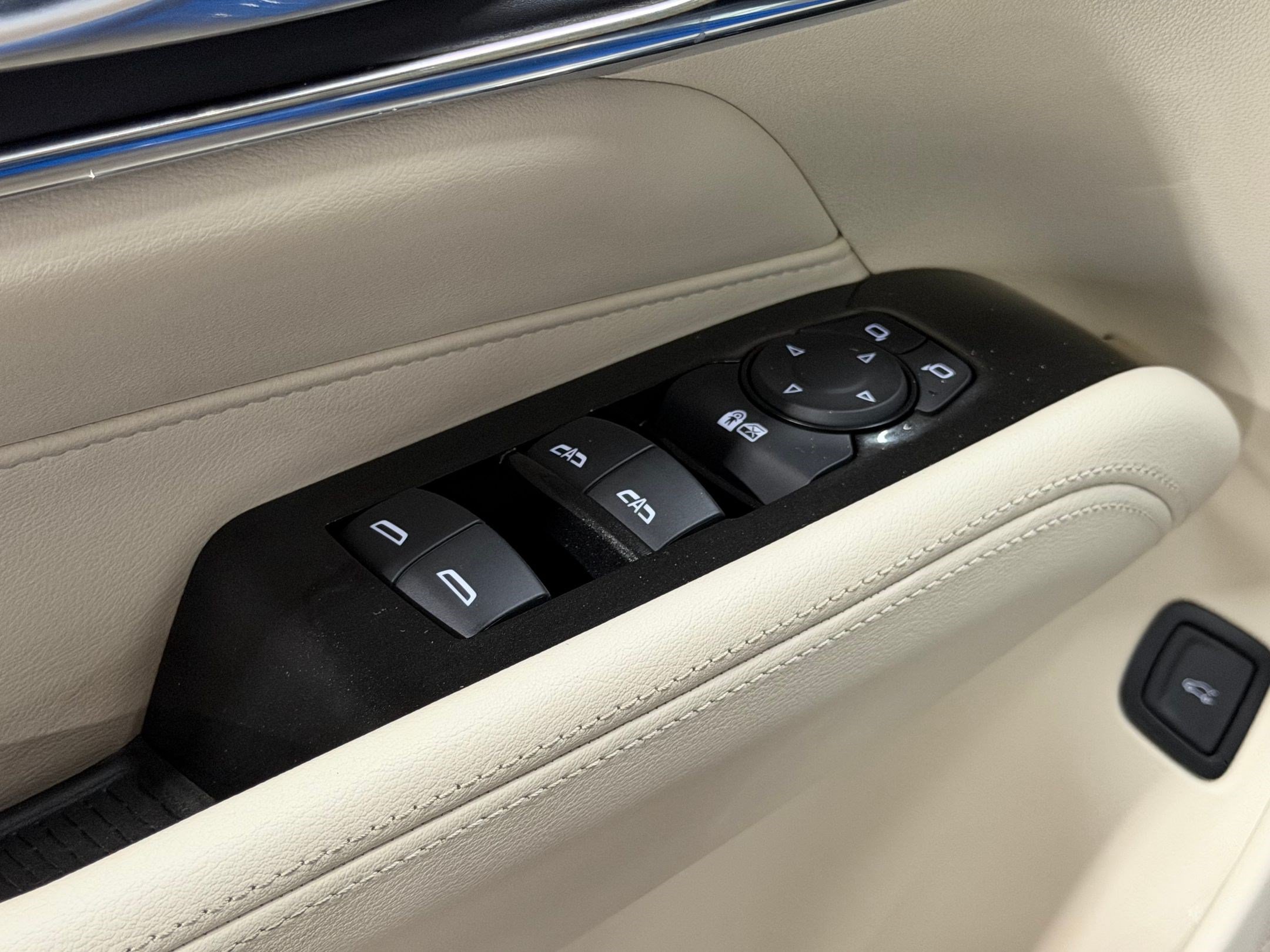 Used 2026 Cadillac CT4 Luxury RWD image 21