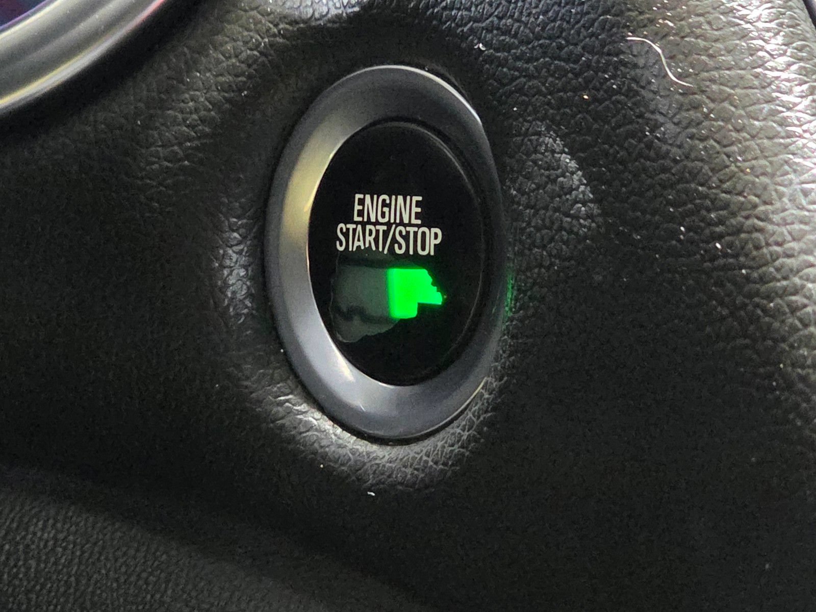Used 2017 Chevrolet Malibu Premier w/ Premier Sun and Wheel Package FWD image 31