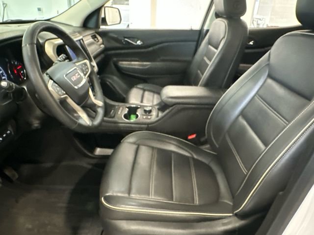 Used 2023 GMC Acadia Denali w/ Denali Ultimate Package AWD/4WD image 31