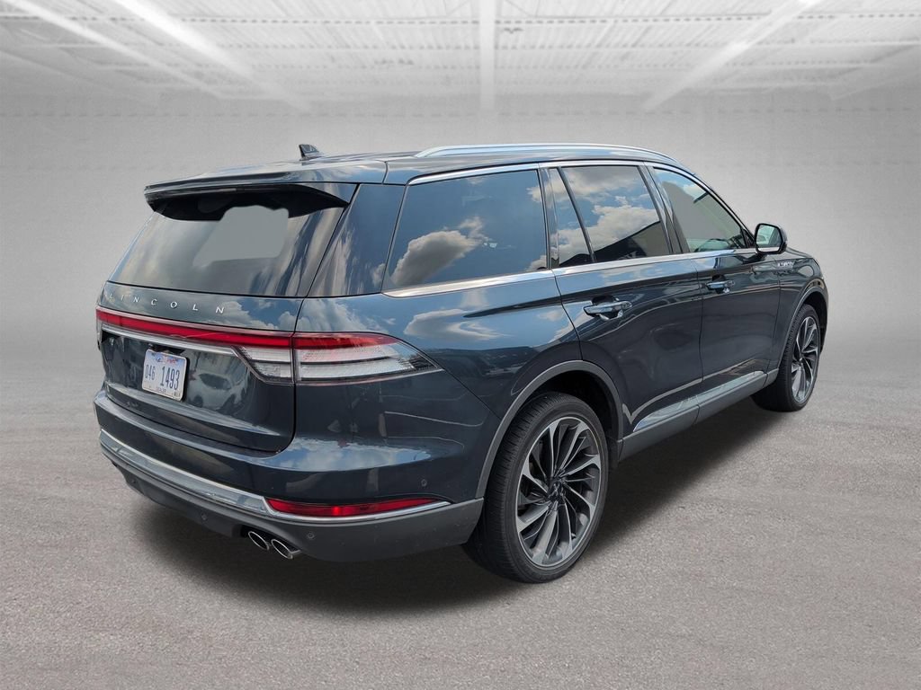 Used 2023 Lincoln Aviator Reserve w/ Equipment Group 201A AWD/4WD image 14