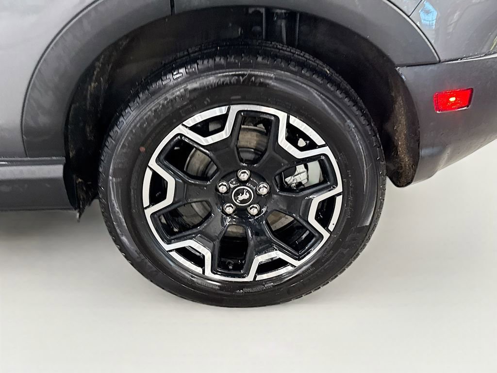 Used 2025 Ford Bronco Sport Outer Banks w/ Outer Banks Tech Package+ AWD/4WD image 31