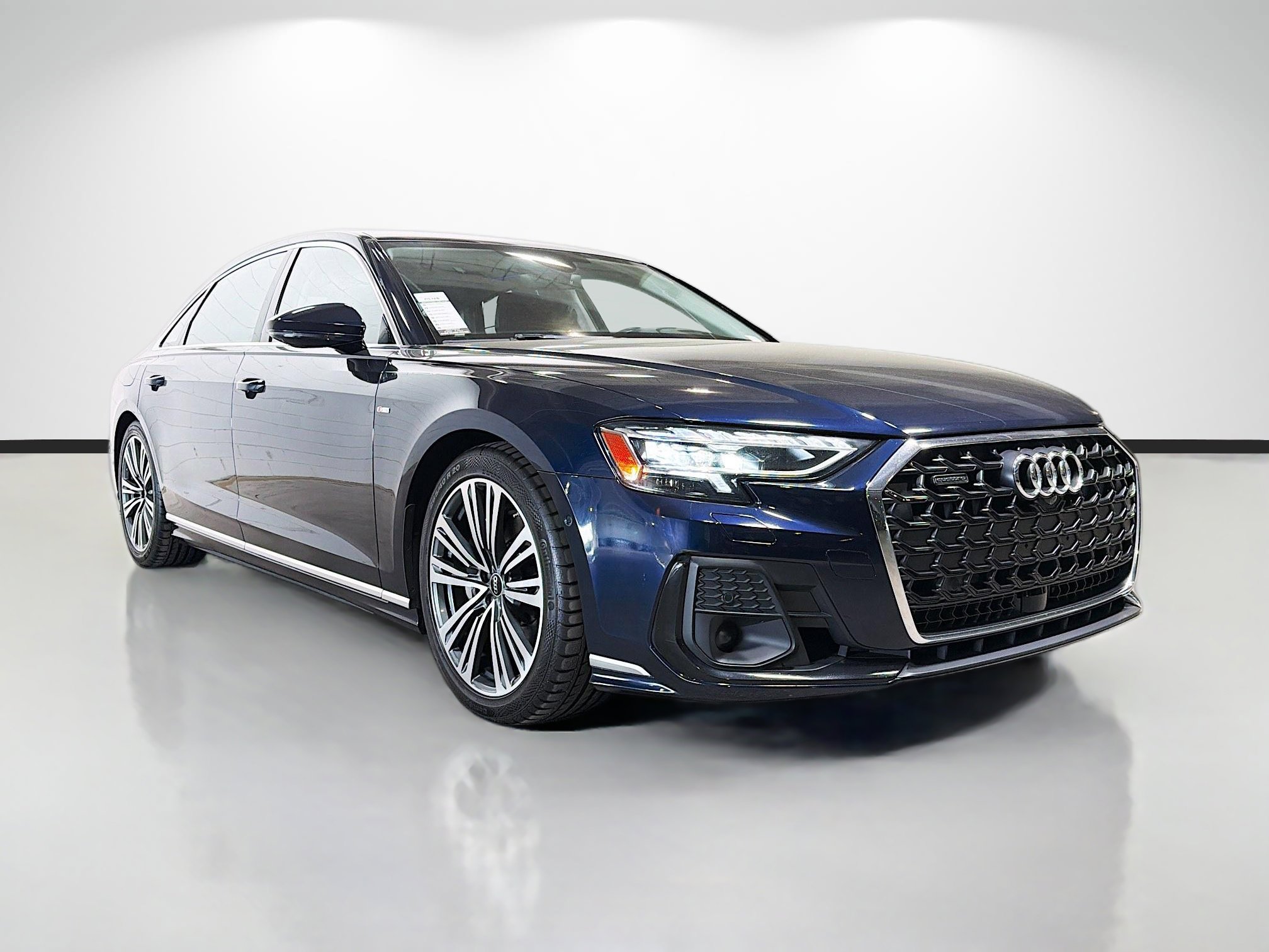 Used 2023 Audi A8 L 3.0T w/ Luxury Package image 7