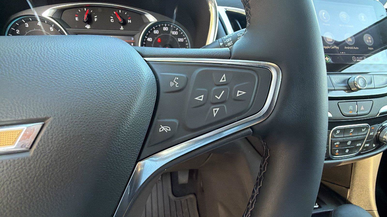 Used 2024 Chevrolet Equinox Premier w/ LPO, Floor Liner Package FWD image 26