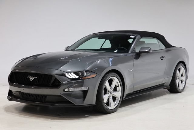 Used 2018 Ford Mustang GT Premium w/ Equipment Group 401A RWD image 4