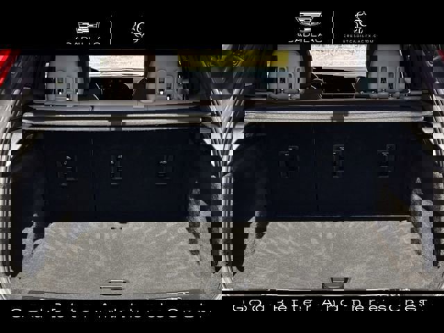 Certified 2025 Cadillac XT4 Premium Luxury image 32